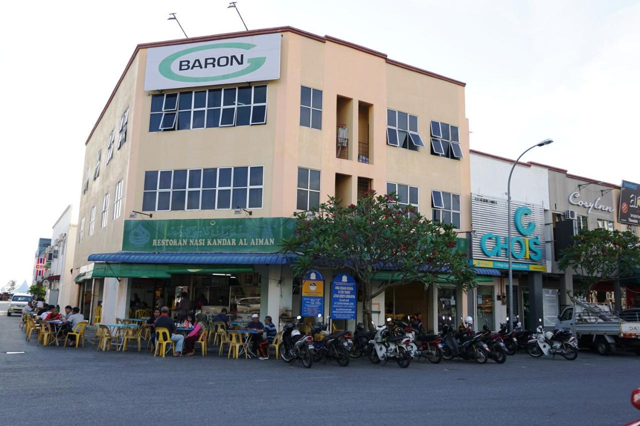 1 Baron Motel Kuah Exterior photo